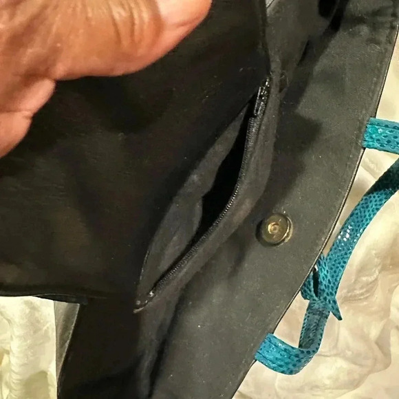 COPY - RARE KATE SPADE - Picture 7 of 7